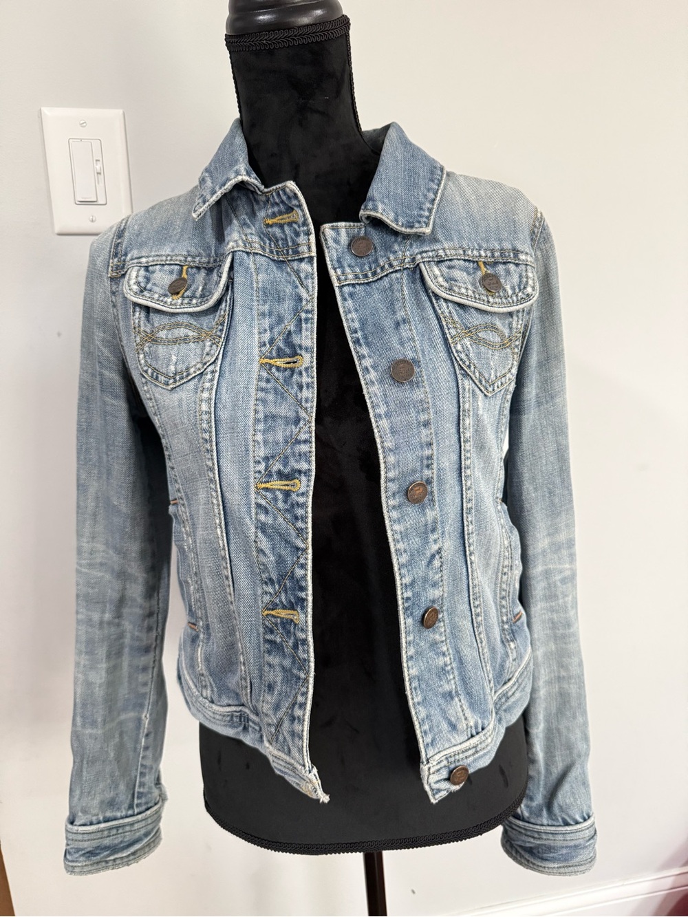 Y2K Vintage Abercrombie & Fitch Distressed Denim Jacket